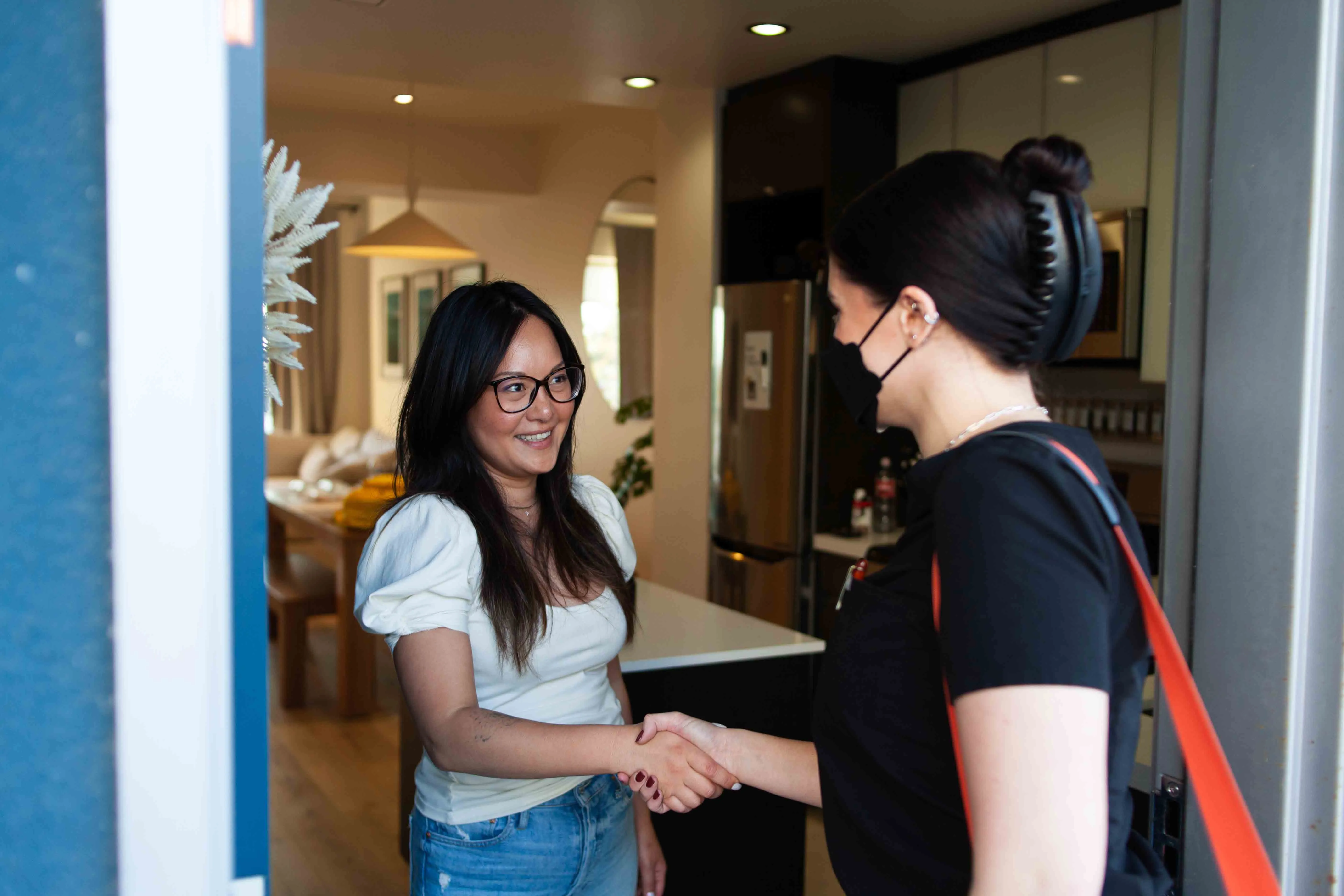At-Home IV Therapy in Los Angeles: How Mobile IV Drips Work and What They Cost